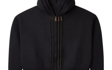 GV Gallery Streetwear: A Symbol of Urban Culture and Comfort