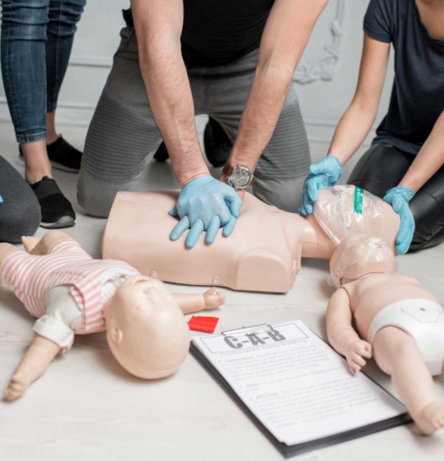 Why Choosing Top Childcare First Aid Training is Essential for Every Carer