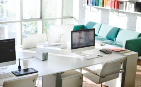 Innovative Office Workstations Designed for Modern Team Collaboration