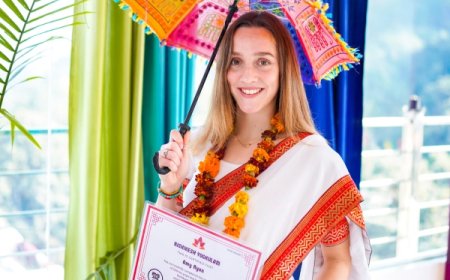 10 days yoga retreat in rishikesh