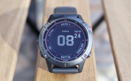 Smartwatch Essentials for Athletes and Outdoor Users: A Functional Overview