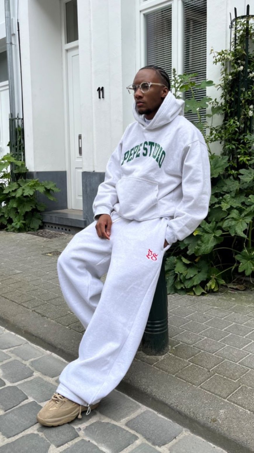 Pepe Studio Clothing: Deep Dive into Urban Sophistication