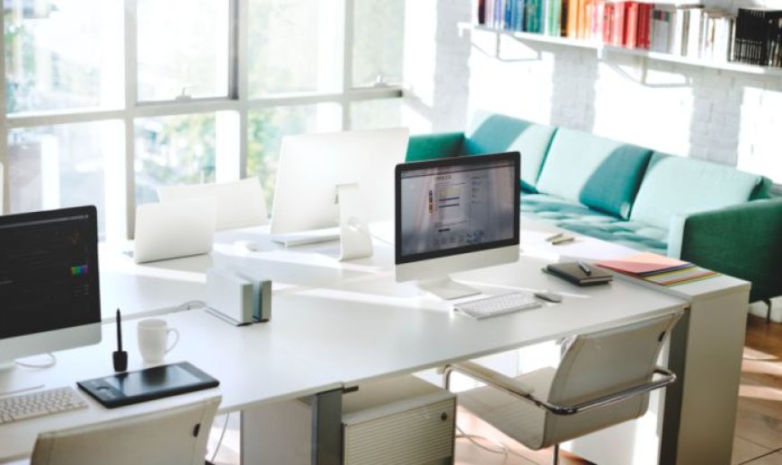 Innovative Office Workstations Designed for Modern Team Collaboration