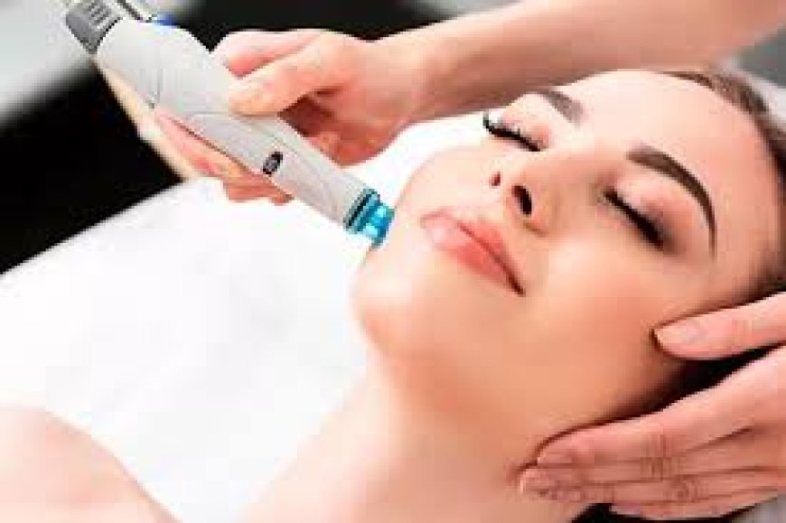 Why Celebrities Choose the Best Hydrafacial Clinics for Glowing Skin